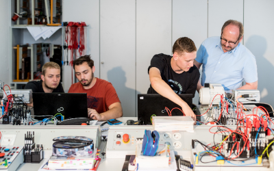 Ausbilder/Lehrkraft im Bereich Projektcenter (m/w/d) in Vollzeit oder Teilzeit