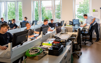 Netzwerk- & Systemtechniker als Ausbilder/Lehrkraft/Dozent (m/w/d)